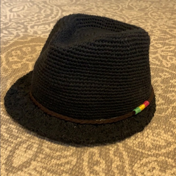 prana tempo travel hat